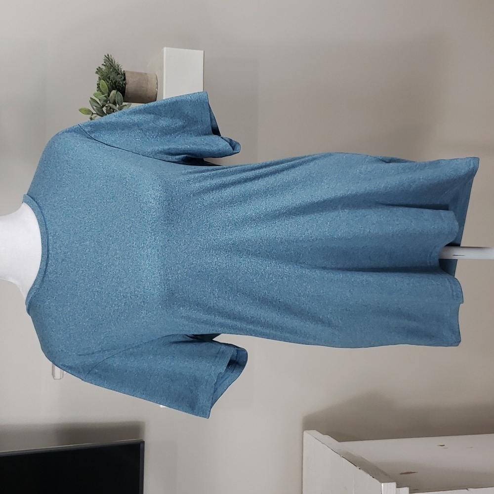 32 Degrees Blue Short Sleeve Tee